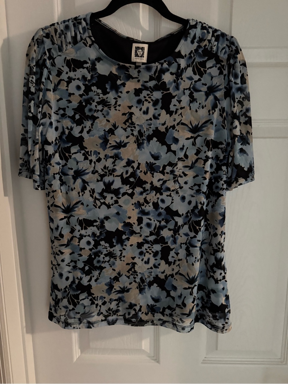Anne Klein Blue, Black and Cream Floral Short Sleeve Blouse